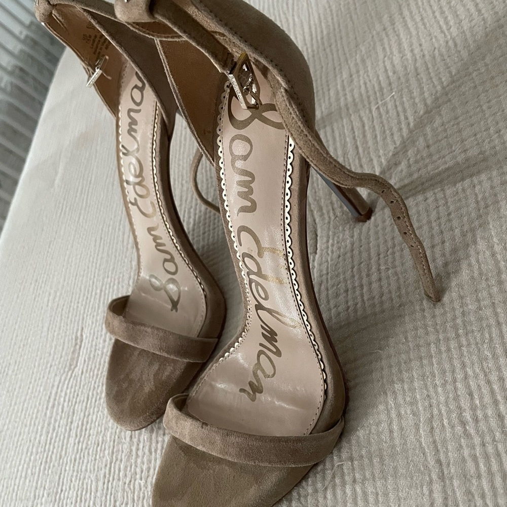 Sam Edelman suede heeled sandal